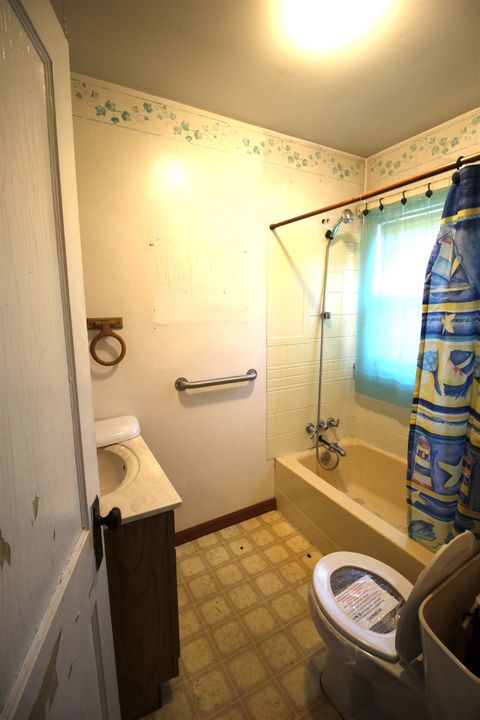 Tiny photo for 623 N 41st Ave W Ave, Duluth, MN 55807 (MLS # 6123693)