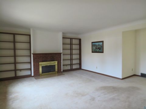 Tiny photo for 513 N 78th Ave W Ave, Duluth, MN 55807 (MLS # 6124776)