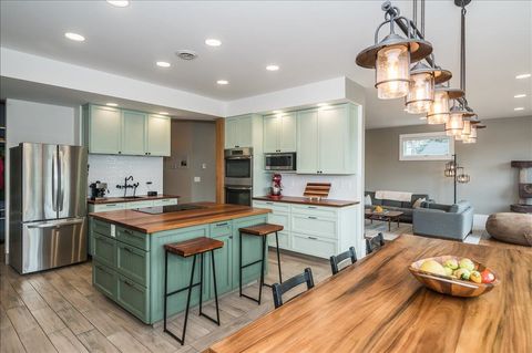 Tiny photo for 2718 Northridge Dr, Duluth, MN 55811 (MLS # 6123283)