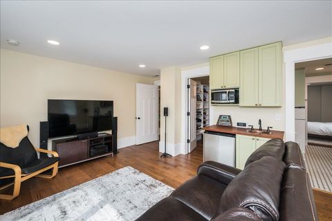 Tiny photo for 2718 Northridge Dr, Duluth, MN 55811 (MLS # 6123283)