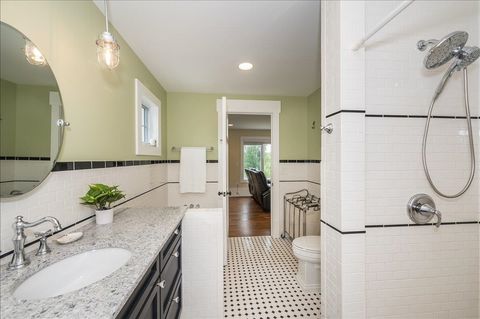 Tiny photo for 2718 Northridge Dr, Duluth, MN 55811 (MLS # 6123283)