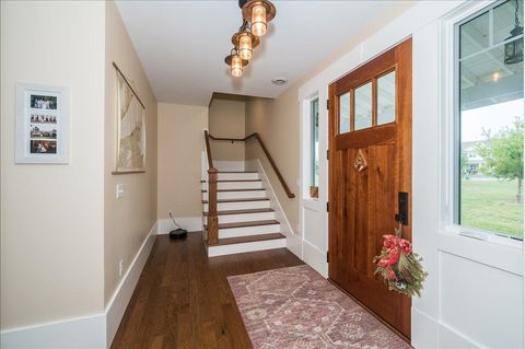 Tiny photo for 2718 Northridge Dr, Duluth, MN 55811 (MLS # 6123283)