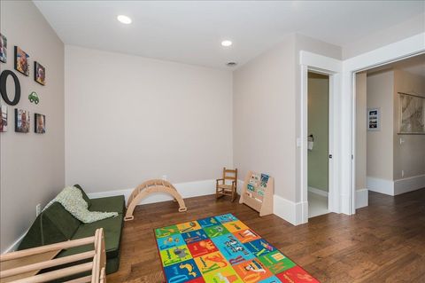 Tiny photo for 2718 Northridge Dr, Duluth, MN 55811 (MLS # 6123283)