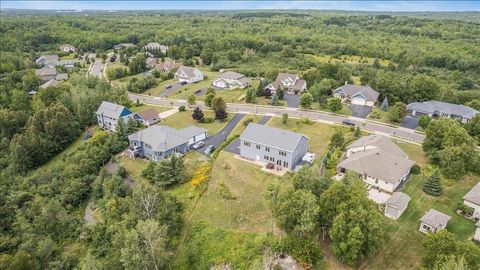 Tiny photo for 2718 Northridge Dr, Duluth, MN 55811 (MLS # 6123283)