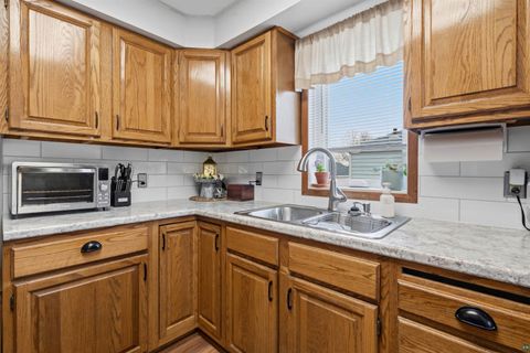Tiny photo for 2316 Piedmont Ave, Duluth, MN 55811 (MLS # 6125367)