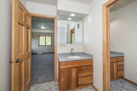 Tiny photo for 6055 Howard Gnesen Rd, Duluth, MN 55803 (MLS # 6122519)