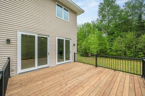 Tiny photo for 6055 Howard Gnesen Rd, Duluth, MN 55803 (MLS # 6122519)