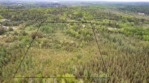 Tiny photo for 6055 Howard Gnesen Rd, Duluth, MN 55803 (MLS # 6122519)