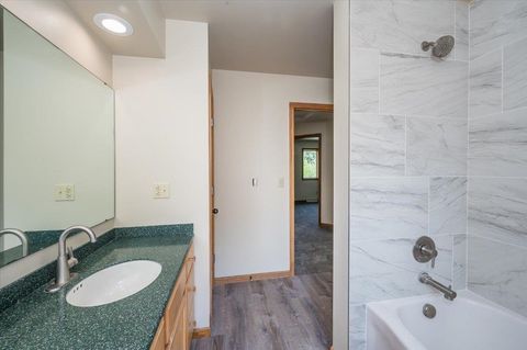 Tiny photo for 6055 Howard Gnesen Rd, Duluth, MN 55803 (MLS # 6122519)