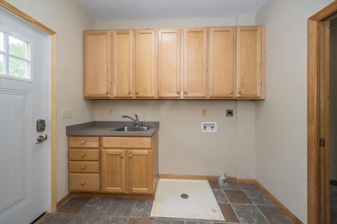 Tiny photo for 6055 Howard Gnesen Rd, Duluth, MN 55803 (MLS # 6122519)