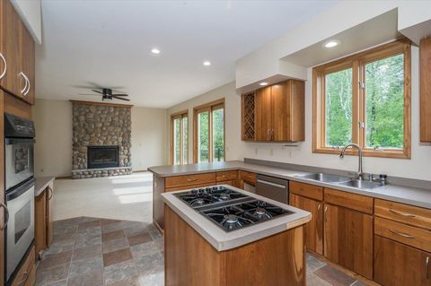 Tiny photo for 6055 Howard Gnesen Rd, Duluth, MN 55803 (MLS # 6122519)