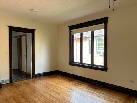 Tiny photo for 3808 W 5th St, Duluth, MN 55807 (MLS # 6127007)