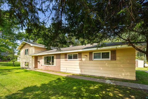 Tiny photo for 141 Alice St, Proctor, MN 55810 (MLS # 6125441)