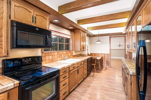 Tiny photo for 2314 E 5th St, Duluth, MN 55812 (MLS # 6122963)