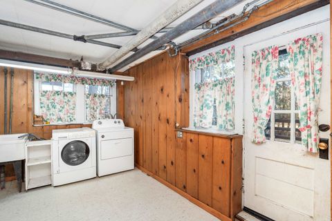 Tiny photo for 2314 E 5th St, Duluth, MN 55812 (MLS # 6122963)