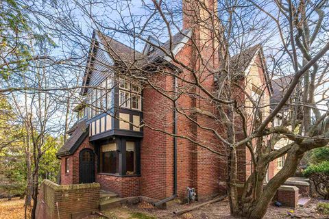 Tiny photo for 2314 E 5th St, Duluth, MN 55812 (MLS # 6122963)