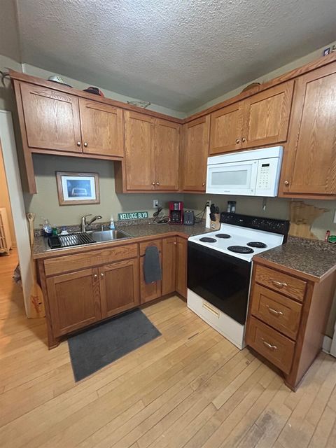 Tiny photo for 2813 Wellington St, Duluth, MN 55806 (MLS # 6123177)