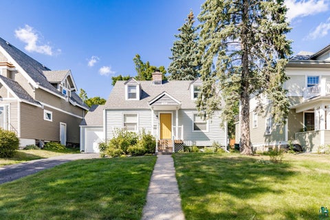 Tiny photo for 315 Kenilworth Ave, Duluth, MN 55803 (MLS # 6127725)