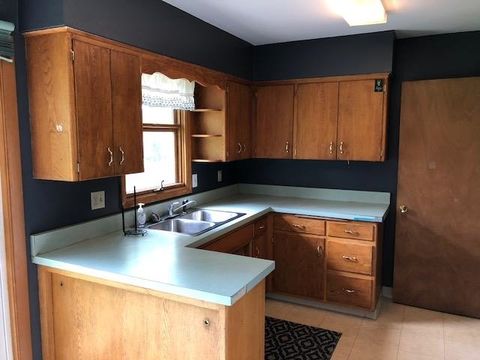Tiny photo for 116 E Niagara St, Duluth, MN 55811 (MLS # 6123473)