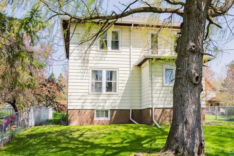 Tiny photo for 4310 Regent St, Duluth, MN 55804 (MLS # 6125639)