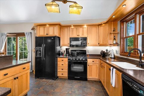 Tiny photo for 1332 Harbor Hills Dr, Two Harbors, MN 55616 (MLS # 6126710)