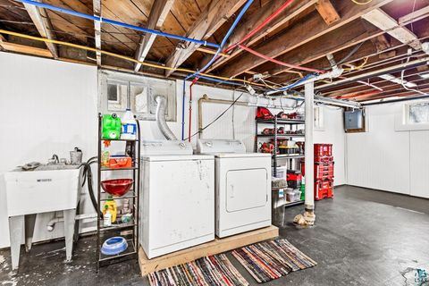 Tiny photo for 2820 E 2nd St, Duluth, MN 55812 (MLS # 6125161)