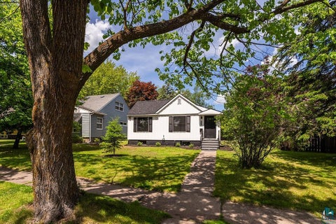 Tiny photo for 4217 Peabody St, Duluth, MN 55804 (MLS # 6126149)