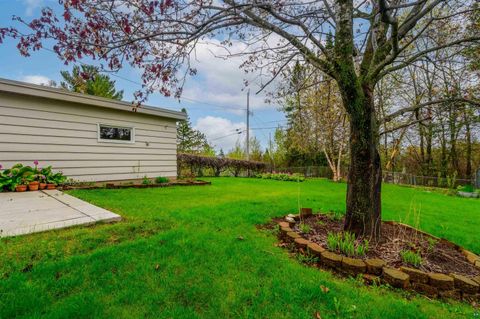Tiny photo for 5014 Avondale St, Duluth, MN 55804 (MLS # 6125531)