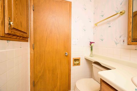 Tiny photo for 5014 Avondale St, Duluth, MN 55804 (MLS # 6125531)
