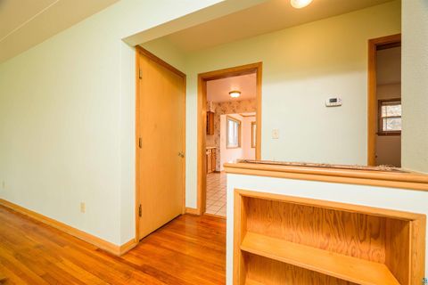Tiny photo for 5014 Avondale St, Duluth, MN 55804 (MLS # 6125531)