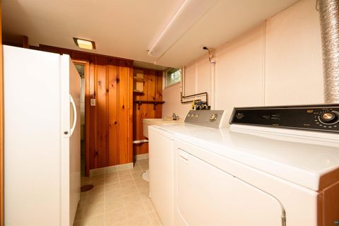 Tiny photo for 5014 Avondale St, Duluth, MN 55804 (MLS # 6125531)