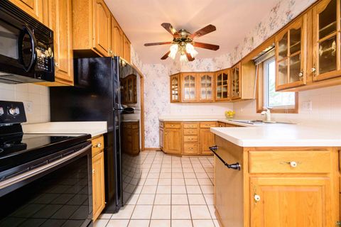 Tiny photo for 5014 Avondale St, Duluth, MN 55804 (MLS # 6125531)
