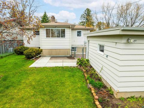 Tiny photo for 5014 Avondale St, Duluth, MN 55804 (MLS # 6125531)