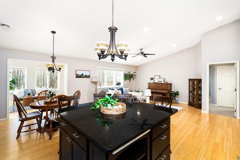 Tiny photo for 1113 Butternut Ave #1113, Duluth, MN 55811 (MLS # 6124544)