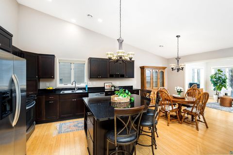 Tiny photo for 1113 Butternut Ave #1113, Duluth, MN 55811 (MLS # 6124544)