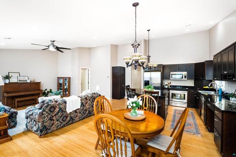 Tiny photo for 1113 Butternut Ave #1113, Duluth, MN 55811 (MLS # 6124544)