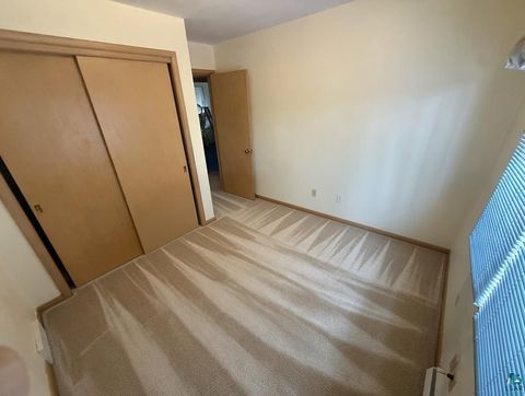 Tiny photo for 104 St. Paul Ave, Duluth, MN 55803 (MLS # 6124881)