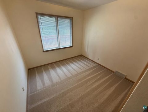 Tiny photo for 104 St. Paul Ave, Duluth, MN 55803 (MLS # 6124881)