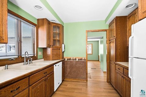 Tiny photo for 540 W Redwing St, Duluth, MN 55803 (MLS # 6124332)