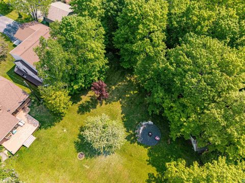 Tiny photo for 540 W Redwing St, Duluth, MN 55803 (MLS # 6124332)