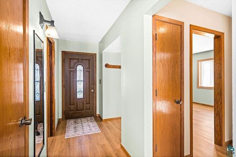 Tiny photo for 540 W Redwing St, Duluth, MN 55803 (MLS # 6124332)