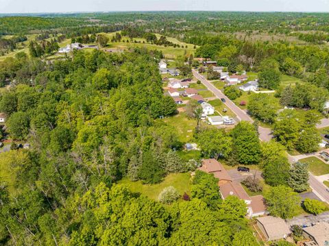 Tiny photo for 540 W Redwing St, Duluth, MN 55803 (MLS # 6124332)