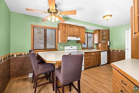 Tiny photo for 540 W Redwing St, Duluth, MN 55803 (MLS # 6124332)