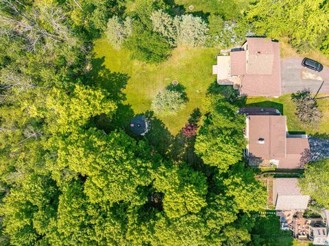 Tiny photo for 540 W Redwing St, Duluth, MN 55803 (MLS # 6124332)