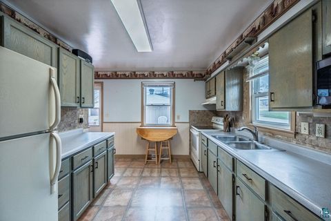 Tiny photo for 319 W Michigan Ave, Gilbert, MN 55741 (MLS # 6124900)