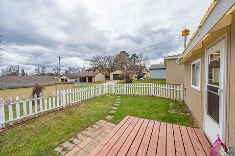 Tiny photo for 319 W Michigan Ave, Gilbert, MN 55741 (MLS # 6124900)