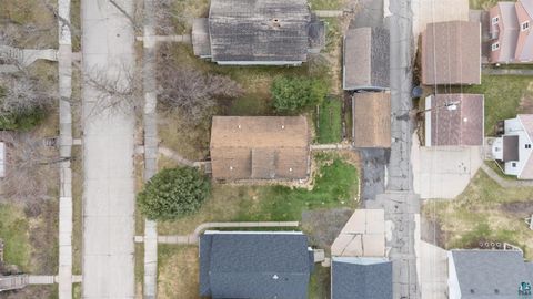 Tiny photo for 610 11th St S St, Virginia, MN 55792 (MLS # 6124914)