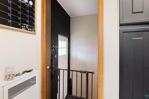 Tiny photo for 610 11th St S St, Virginia, MN 55792 (MLS # 6124914)