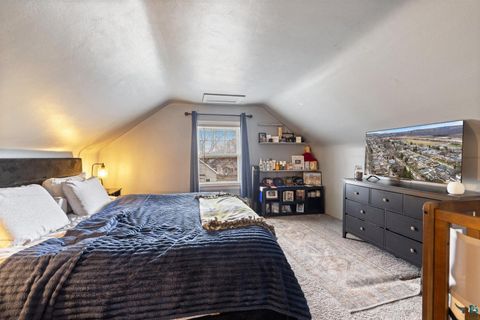 Tiny photo for 610 11th St S St, Virginia, MN 55792 (MLS # 6124914)