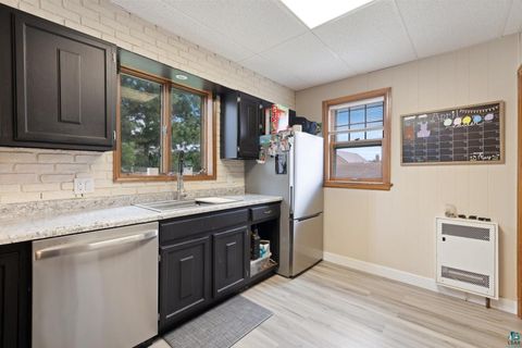 Tiny photo for 610 11th St S St, Virginia, MN 55792 (MLS # 6124914)